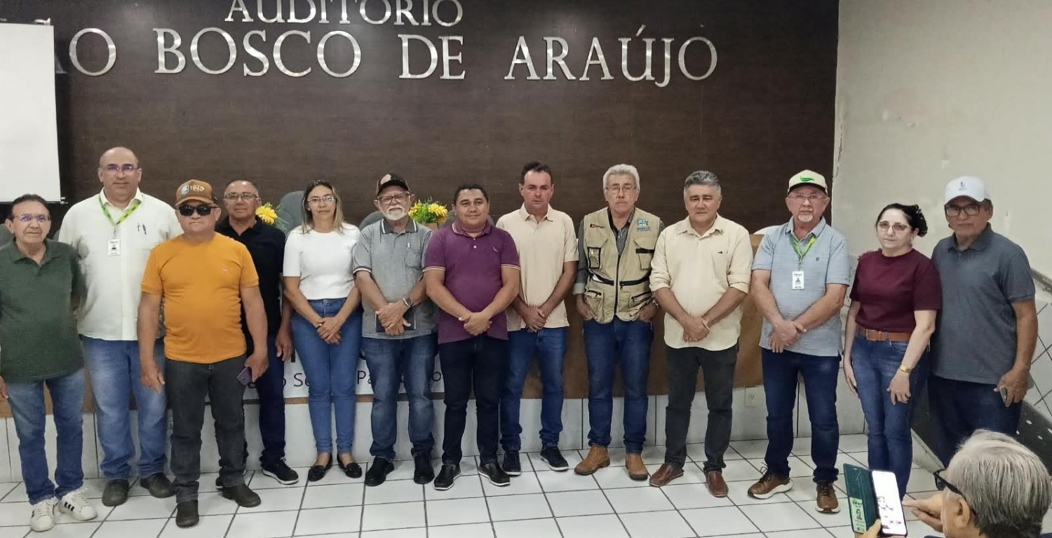DESENVOLVIMENTO RURAL: Encontro do Territ�rio Rural do M�dio Sert�o discute estrat�gias para enfrentar os efeitos do El Ni�o
